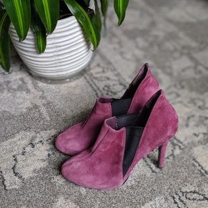 BCBG purple heels
